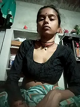 Cuty kanchna online show from 10/26/25, 02:39