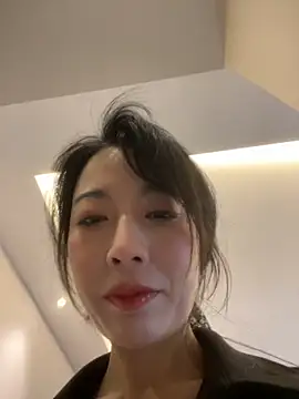 yourkeer online show from 11/17/25, 03:54