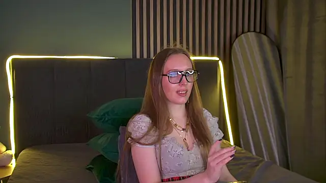 KathyStewart online show from 11/08/25, 03:26