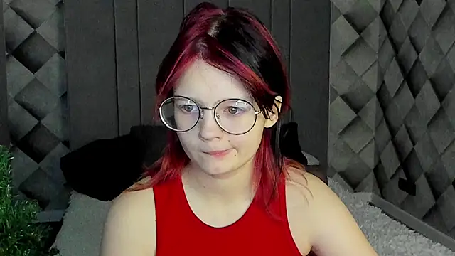 shy elina01 online show from 12/05/25, 04:55