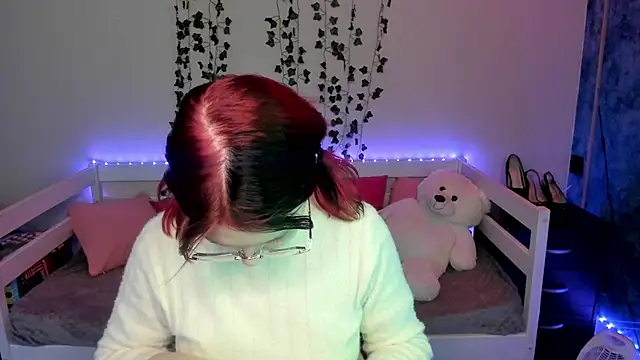 shy elina01 online show from 11/12/25, 10:52