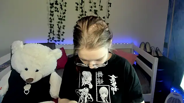 shy elina01 online show from 11/05/25, 10:40