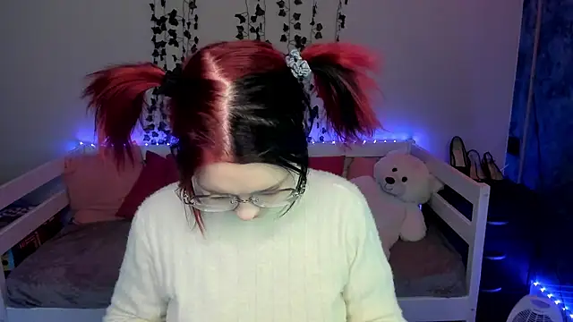 shy elina01 online show from 11/13/25, 09:02