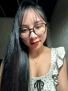 Linh5790 online show from 10/16/25, 02:47