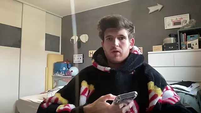 VersaGoo online show from 11/30/25, 09:32