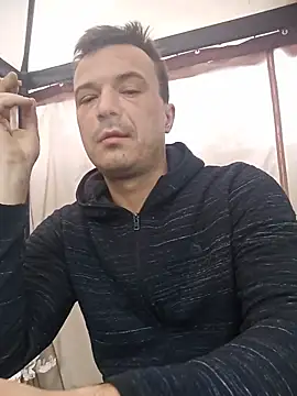 viktor1992-1-1 online show from 07/15/26, 04:30