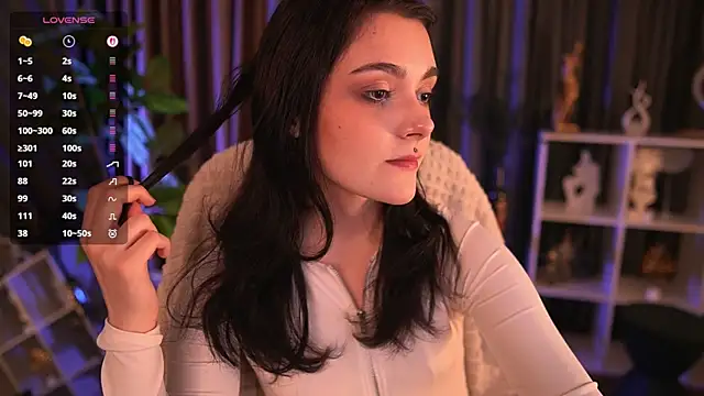 Snapshot of ElizabethMilller_ chatting on 04/24/26, 10:01 ElizabethMilller online show from 04/24/26, 10:01