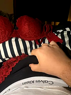 BBC 05 01 online show from 11/27/25, 07:36