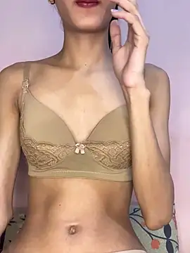 Snapshot of Hotty_kaira chatting on 10/28/25, 12:37 Hotty kaira online show from 10/28/25, 12:37