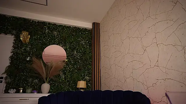 sisi von dee online show from 03/24/26, 08:42