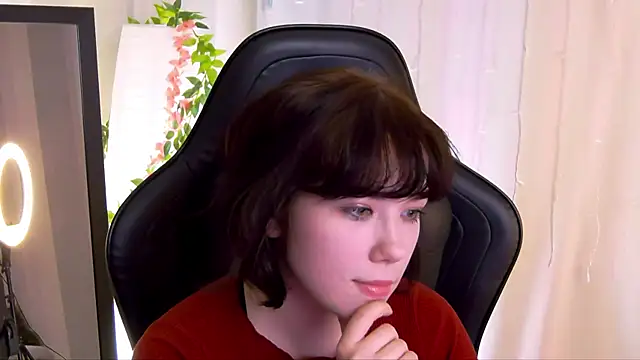 Kelly foox online show from 10/18/25, 09:22