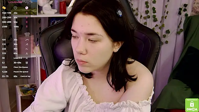 Snapshot of Kelly_foox chatting on 03/08/26, 11:24 Kelly foox online show from 03/08/26, 11:24