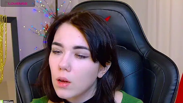 Kelly foox online show from 12/16/25, 09:46