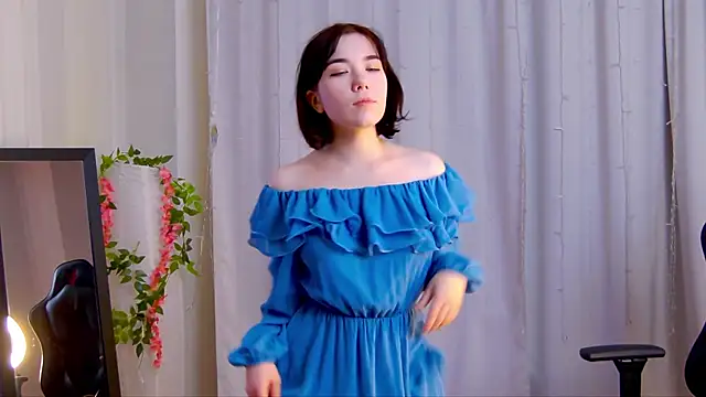 Kelly foox online show from 10/24/25, 09:08