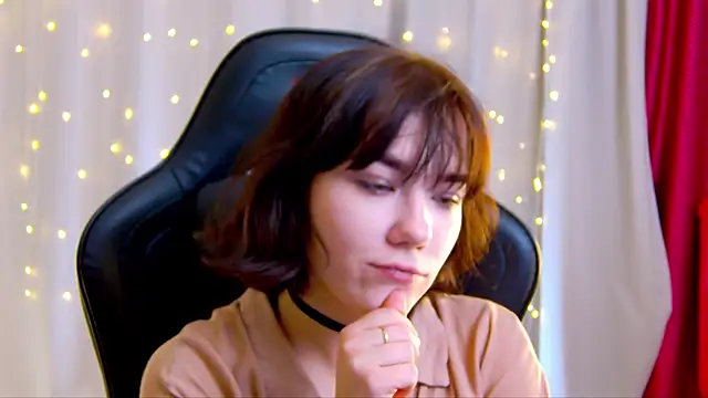 Kelly foox online show from 10/16/25, 09:17