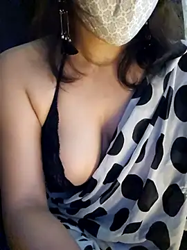 Snapshot of mohini_sen chatting on 10/26/25, 06:19 mohini sen online show from 10/26/25, 06:19