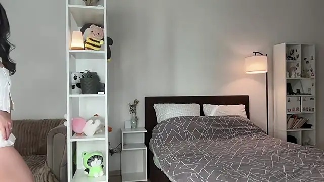 yourlittlesunrise  online show from 03/20/26, 06:03