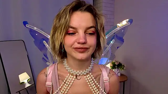 Snapshot of FeliceSpigner chatting on 11/05/25, 03:37 FeliceSpigner online show from 11/05/25, 03:37