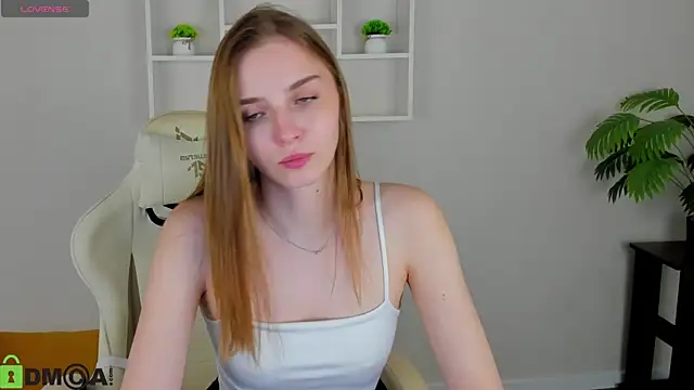 L1na Reeds online show from 10/15/25, 05:50