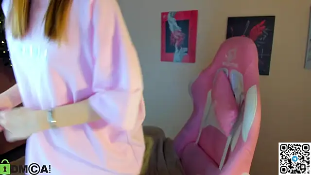 L1na Reeds online show from 12/15/25, 01:11