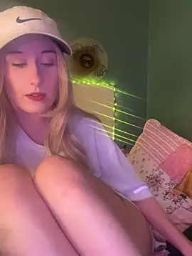 meadowmoon3 online show from 03/12/26, 01:59