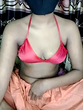 hottywife-03 online show from 05/07/26, 11:52
