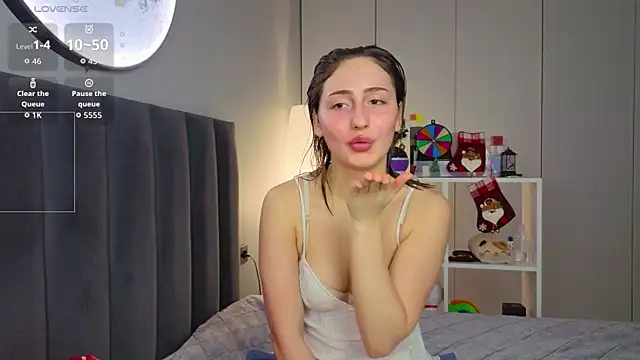 Snapshot of Dark_Project chatting on 01/17/26, 07:12 Dark Project online show from 01/17/26, 07:12