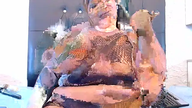 LadyBear2002 online show from 03/19/26, 10:59