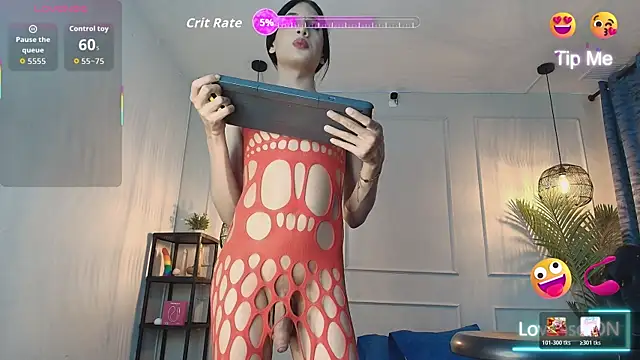 Nikki Vesper online show from 05/09/26, 03:43