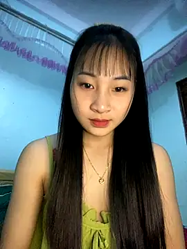 banlinh004 online show from 10/29/25, 03:44