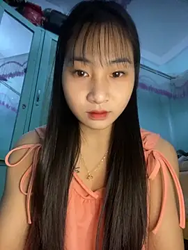 banlinh004 online show from 11/30/25, 07:31