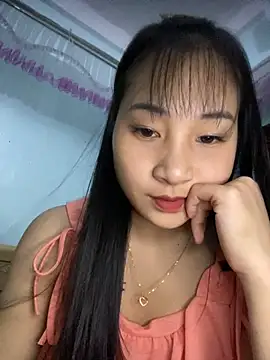 banlinh004 online show from 10/12/25, 03:46