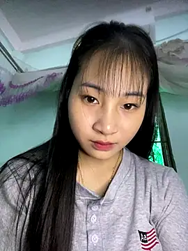 banlinh004 online show from 10/07/25, 04:46
