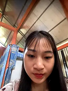 banlinh004 online show from 10/22/25, 02:00