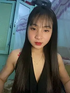banlinh004 online show from 02/24/26, 03:35