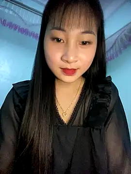 banlinh004 online show from 11/11/25, 02:45