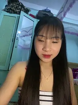 banlinh004 online show from 02/26/26, 03:01