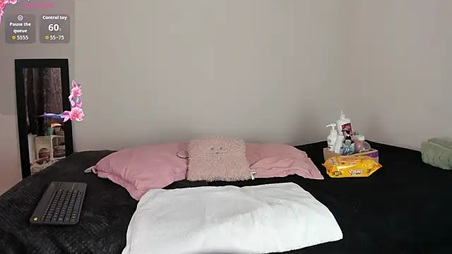 ValeStone online show from 11/08/25, 09:29