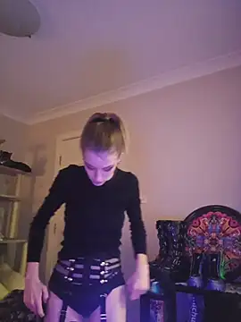 lonely Cosplay chick online show from 11/05/25, 04:54