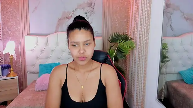 AriaVega online show from 03/23/26, 11:43