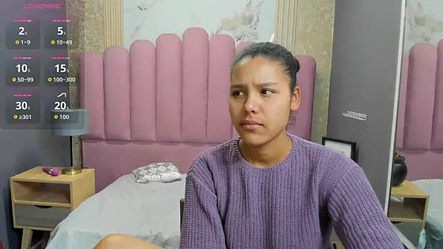 AriaVega online show from 12/16/25, 12:53