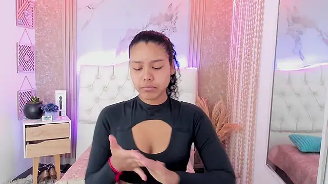 AriaVega online show from 02/11/26, 01:00