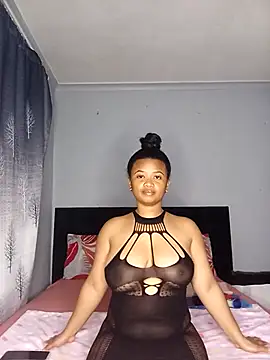 Sultrytits6 online show from 11/18/25, 08:56