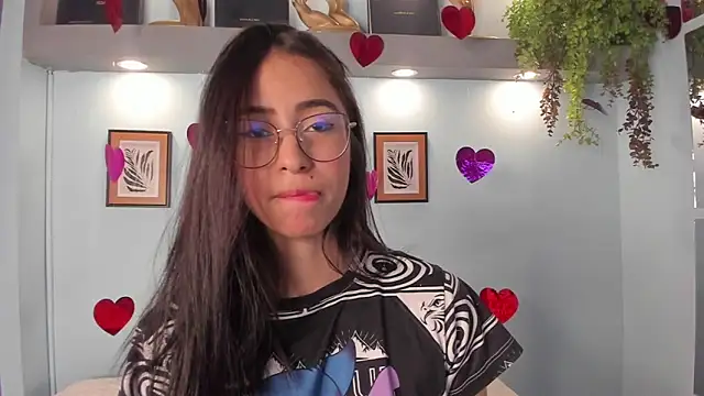 Alana Martinez  online show from 02/27/26, 07:57