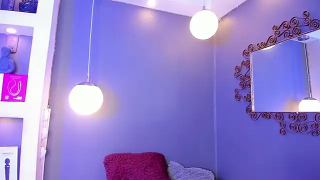 Alana Martinez  online show from 03/06/26, 04:13