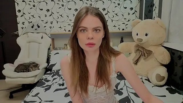 xAlisontiny online show from 04/06/26, 01:12