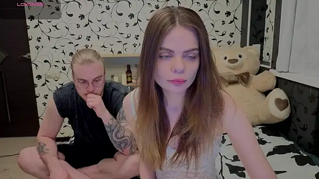 xAlisontiny online show from 04/06/26, 09:05