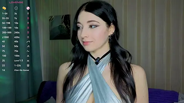 lina leum online show from 04/14/26, 03:06