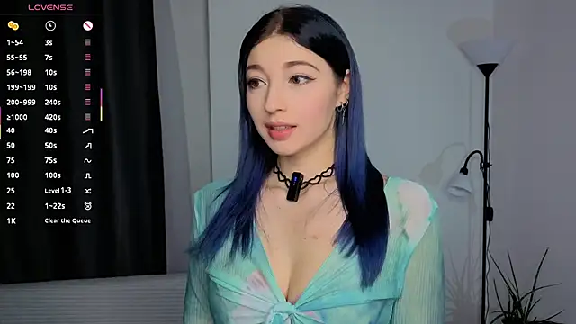 Snapshot of lina_leum chatting on 10/16/25, 02:14 lina leum online show from 10/16/25, 02:14