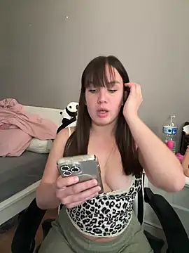 bebecita x online show from 04/28/26, 01:04